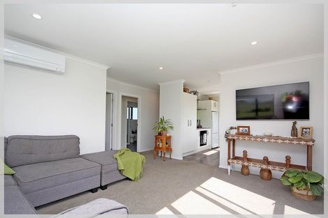 Photo of property in 128 Cummerfield Road, Foxton, 4891