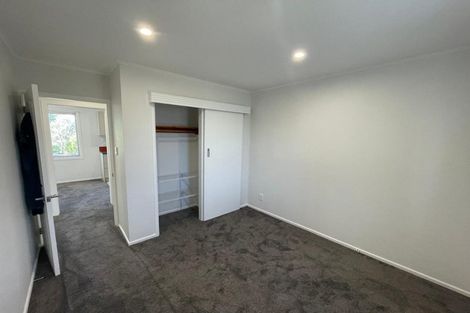Photo of property in 8 Wyman Place, Pakuranga Heights, Auckland, 2010