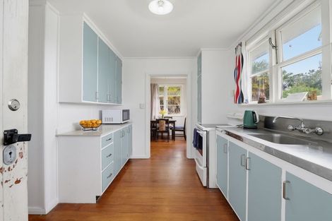 Photo of property in 3 Tyndall Street, Palmerston North, 4414