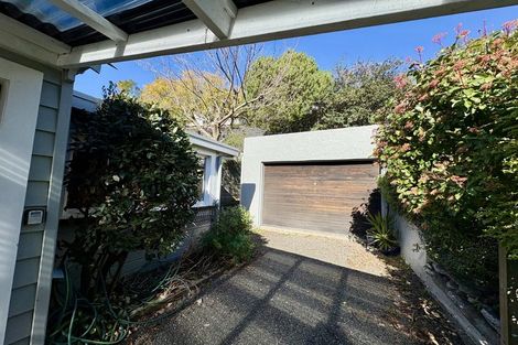 Photo of property in 31 Coote Road, Bluff Hill, Napier, 4110