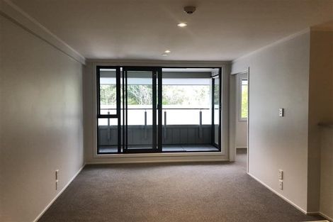 Photo of property in 13a/30 Westward Ho, Glen Eden, Auckland, 0602