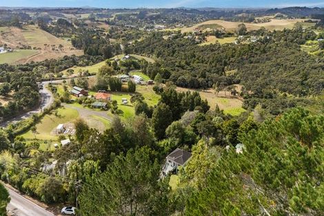 Photo of property in 143 Wairere Road, Waitakere, Henderson, 0782