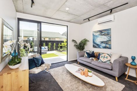 Photo of property in 1/4165 Great North Road, Glen Eden, Auckland, 0602