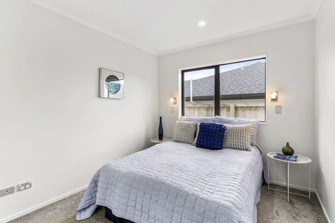 Photo of property in 33 Koroheke Road, Takanini, 2110