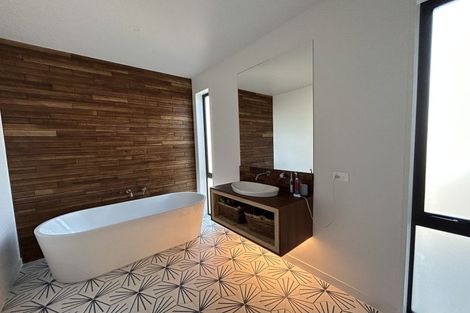 Photo of property in 3 Waxeye Lane, Lake Hawea, 9382