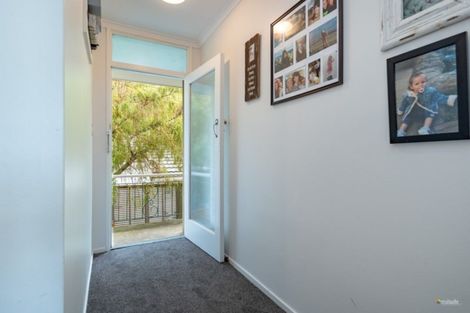 Photo of property in 14 Miro Street, Eastbourne, Lower Hutt, 5013