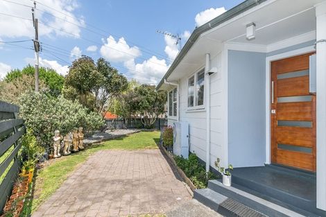 Photo of property in 104 Collins Road, Melville, Hamilton, 3206