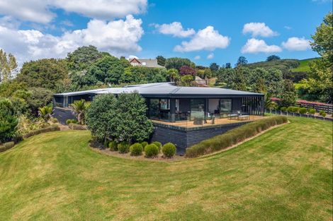 Photo of property in 27 Brownhill Road, Whitford, Manurewa, 2576