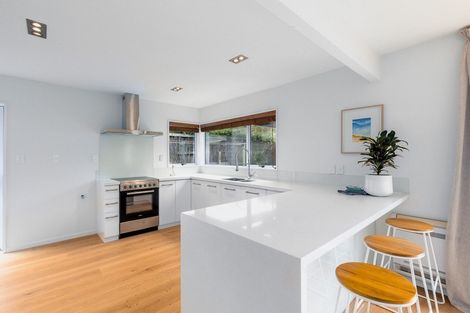 Photo of property in 2/16 Wakatu Avenue, Moncks Bay, Christchurch, 8081