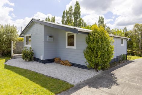 Photo of property in 19 Kinloch Road, Kinloch, Taupo, 3377
