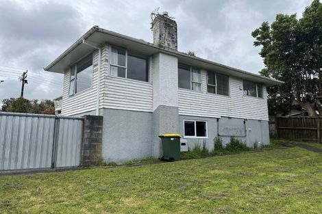 Photo of property in 3 Kendal Place, Merrilands, New Plymouth, 4312