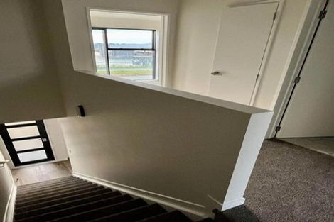 Photo of property in 3/86 Fred Taylor Drive, Westgate, Auckland, 0814