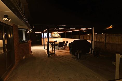 Photo of property in 11 Sovereign Place, Rototuna North, Hamilton, 3210