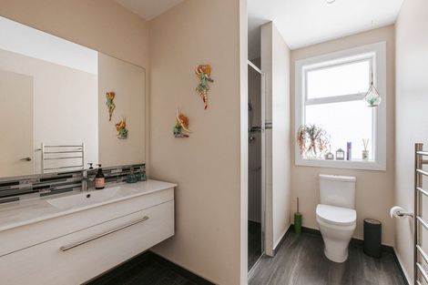 Photo of property in 5 Gellibrand Place, Omokoroa, 3114