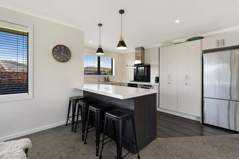 Photo of property in 22 Magnetic Place, Cromwell, 9310