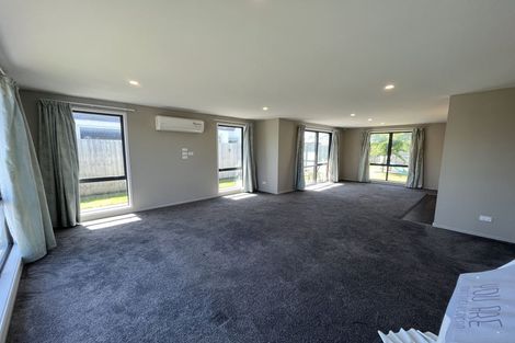 Photo of property in 7 Piper Street, Halswell, Christchurch, 8025