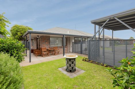 Photo of property in 6b Esmeralda Street, Welcome Bay, Tauranga, 3112