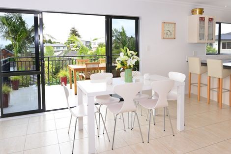 Photo of property in 3 Matisse Drive, West Harbour, Auckland, 0618