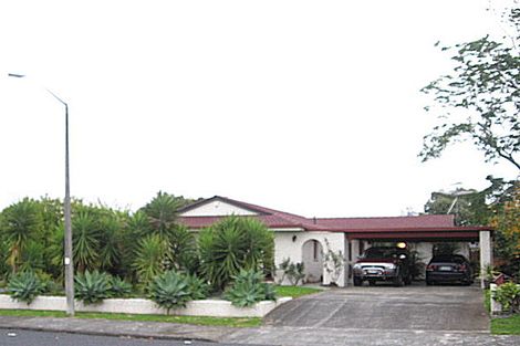 Photo of property in 57 Pigeon Mountain Road, Half Moon Bay, Auckland, 2012