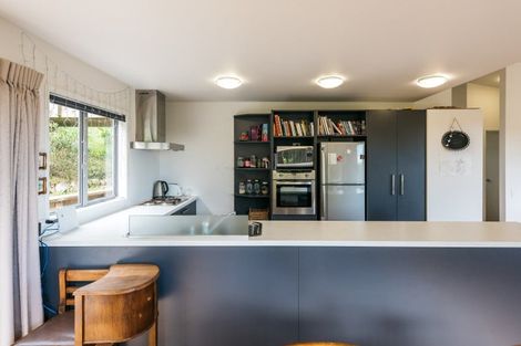 Photo of property in 142 Waiheke Road, Waiheke Island, 1971