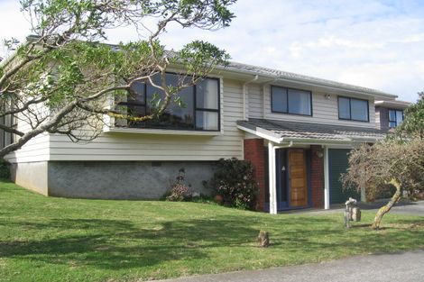 Photo of property in 72 Cortina Avenue, Johnsonville, Wellington, 6037