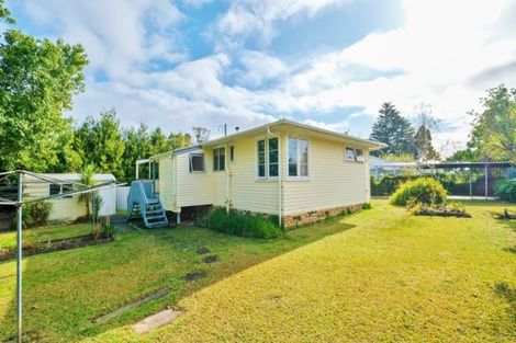 Photo of property in 26 Kirrie Avenue, Te Atatu South, Auckland, 0610