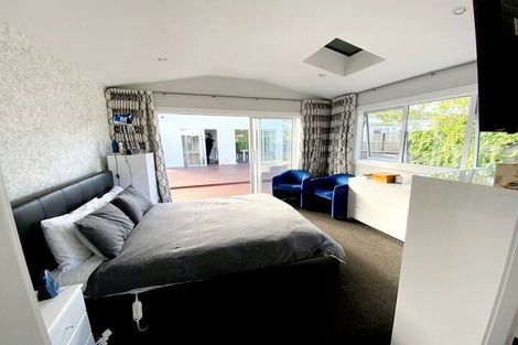 Photo of property in 10 Plunket Avenue, Petone, Lower Hutt, 5012