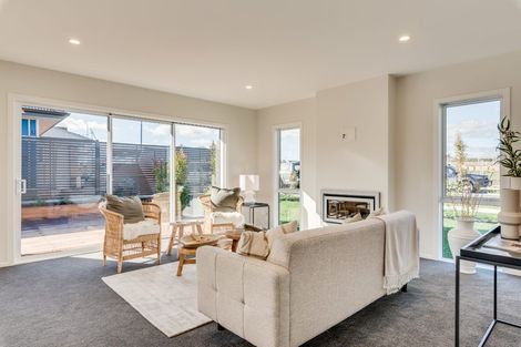 Photo of property in 21 Ngaru Crescent, Wharewaka, Taupo, 3330