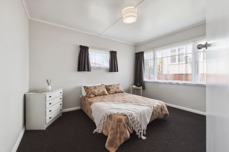 Photo of property in 299b Carrington Street, Vogeltown, New Plymouth, 4310