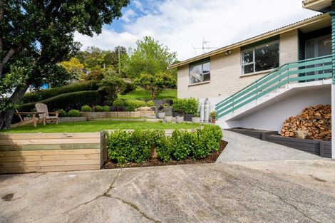 Photo of property in 60 Marion Street, Macandrew Bay, Dunedin, 9014