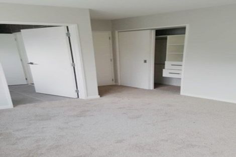 Photo of property in 16 Takutai Avenue, Bucklands Beach, Auckland, 2012