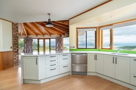 Photo of property in 46 Blue Ridge Drive, Acacia Bay, Taupo, 3385