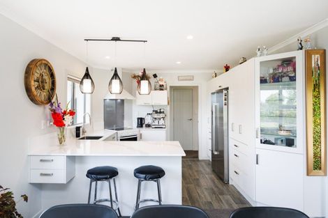 Photo of property in 271 Reid Line East, Aorangi, Feilding, 4775