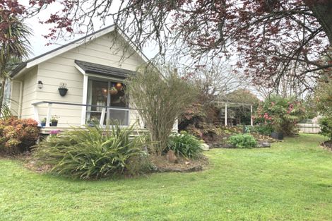 Photo of property in 246 Crozier Street, Pirongia, 3802