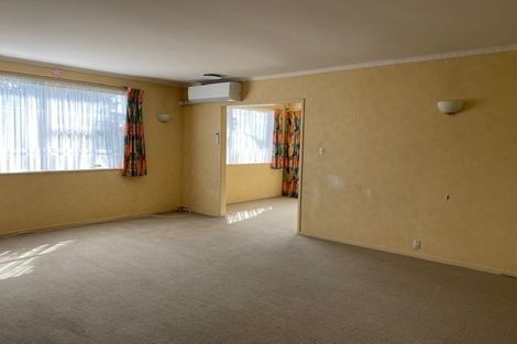 Photo of property in 5 The Crest, Sunnyhills, Auckland, 2010