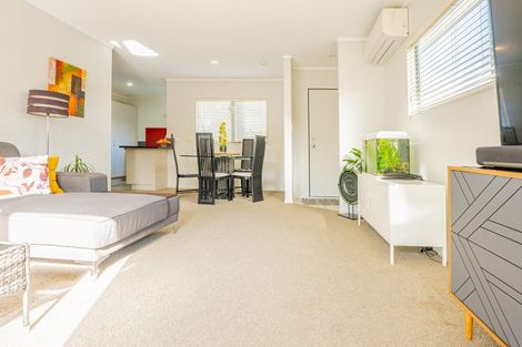 Photo of property in 110b Brightside Road, Stanmore Bay, Whangaparaoa, 0932