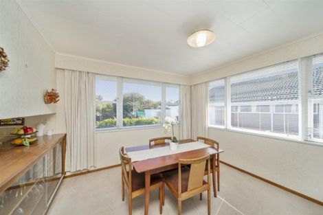 Photo of property in 93 Waihi Road, Hawera, 4610