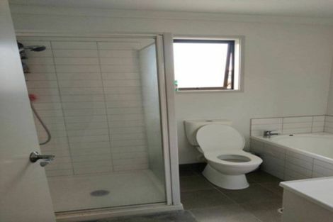 Photo of property in St Claire Village, 1/172 Mcleod Road, Te Atatu South, Auckland, 0610