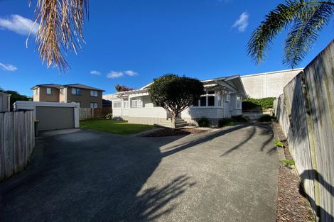 Photo of property in 49a Brandon Road, Glen Eden, Auckland, 0602