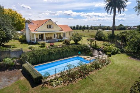 Photo of property in 93 Kereone Road, Morrinsville, 3371