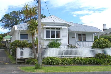 Photo of property in 1/20 Richmond Avenue, Northcote Point, Auckland, 0627