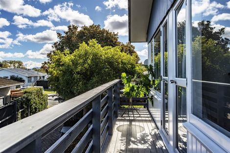 Photo of property in 7 Coates Place, Rangiora, 7400