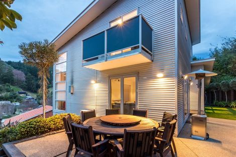 Photo of property in 18 Dalefield Drive, Cashmere, Christchurch, 8022