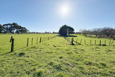Photo of property in 82 Jacksons Road, Koputaroa, Shannon, 5575