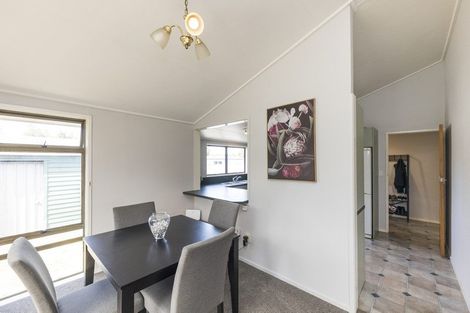 Photo of property in 6 Marybank Mews, Highbury, Palmerston North, 4412