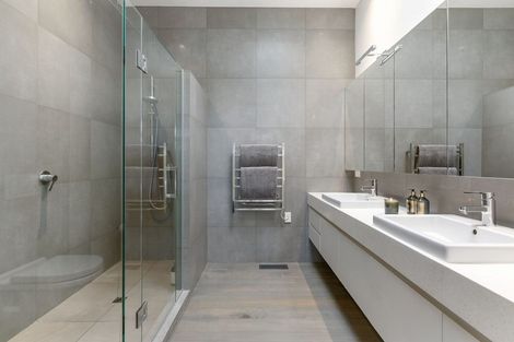 Photo of property in 21 Woodford Road, Mount Eden, Auckland, 1024