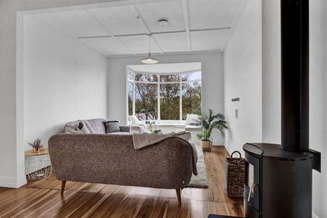 Photo of property in 65 Pioneer Road, Moturoa, New Plymouth, 4310