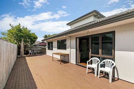 Photo of property in 9 Erne Crescent, East Tamaki, Auckland, 2016