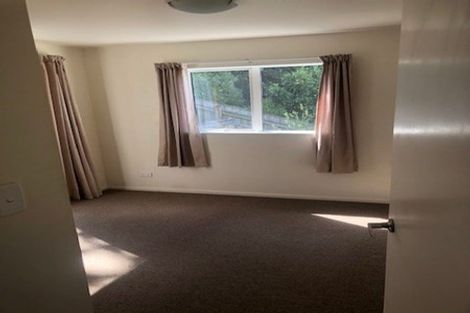 Photo of property in 14 Kopiko Way, Brooklyn, Wellington, 6021