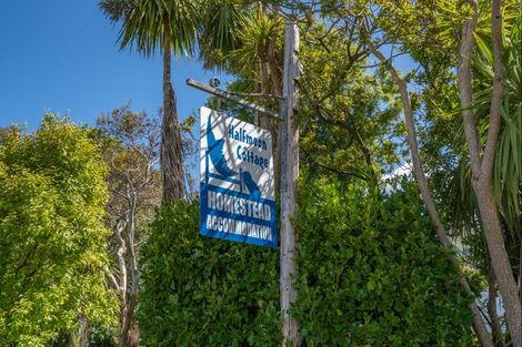 Photo of property in 5849 Christchurch Akaroa Road, Duvauchelle, Akaroa, 7582